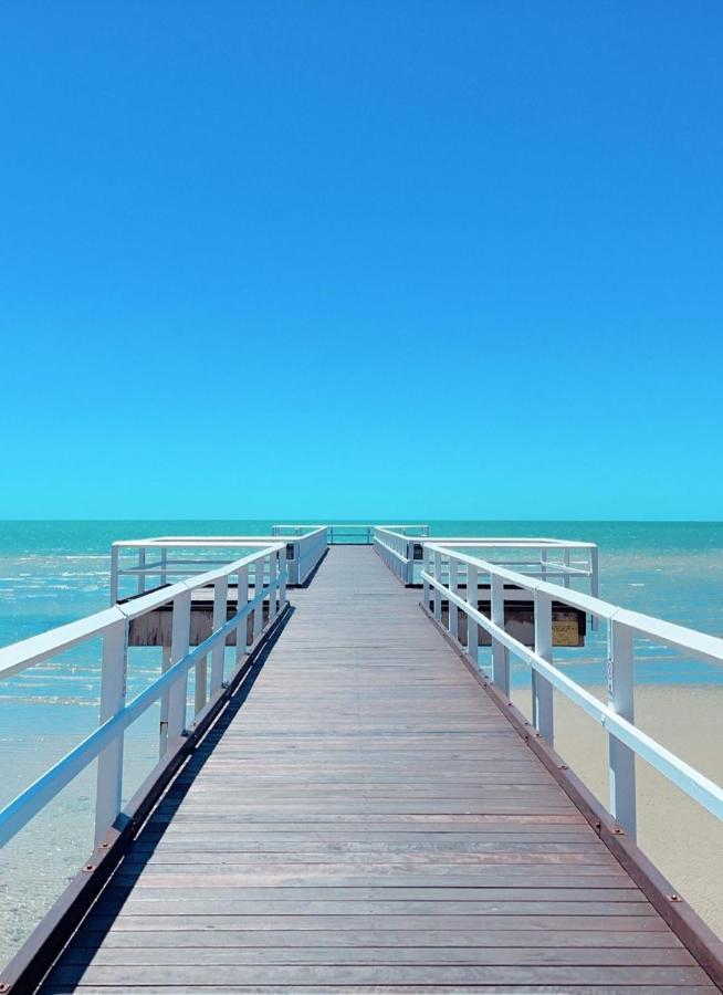 Lisianna Apartments Hervey Bay Exteriör bild